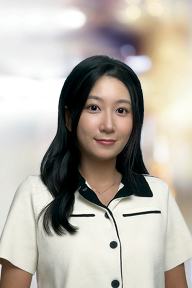 Portrait of Yun Ji Yang, REALTOR®.